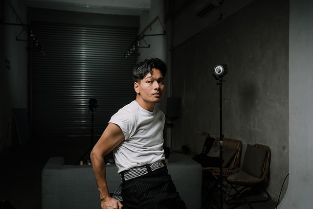 Rendy Pandugo mengajak para penggemar untuk bertemu lagi di lagu See You Someday.